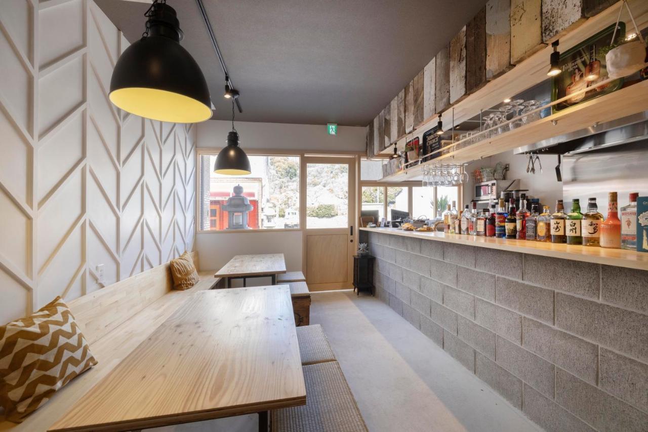 Coliving & Cafe Sando Imabari Railway Station Extérieur photo